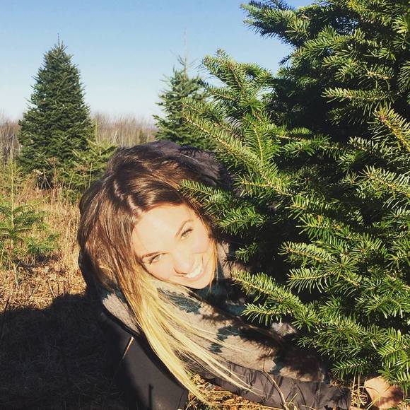 Meet your Posher, Sarah - Picture 1 of 1